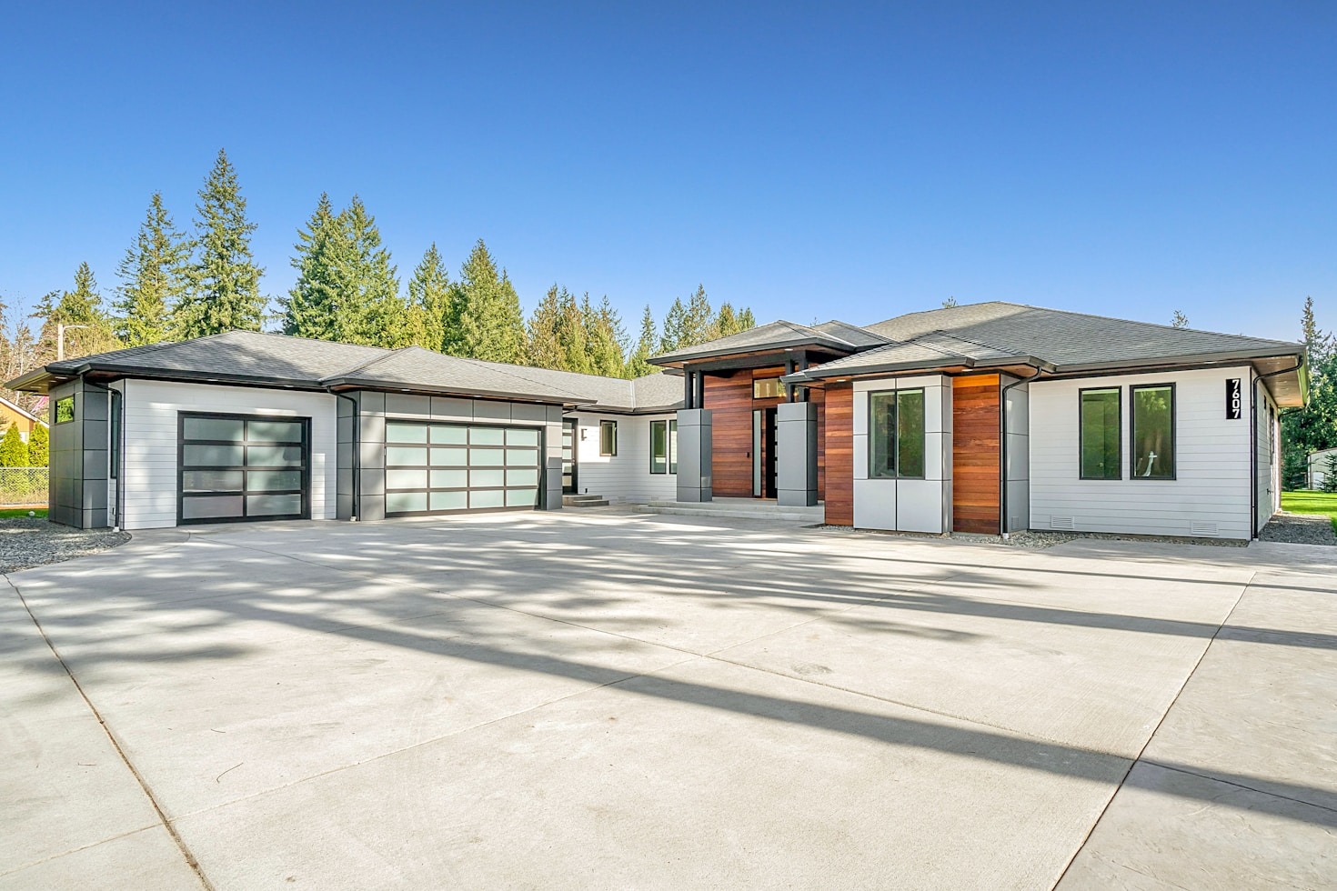 Navigating the Online Property Marketplace